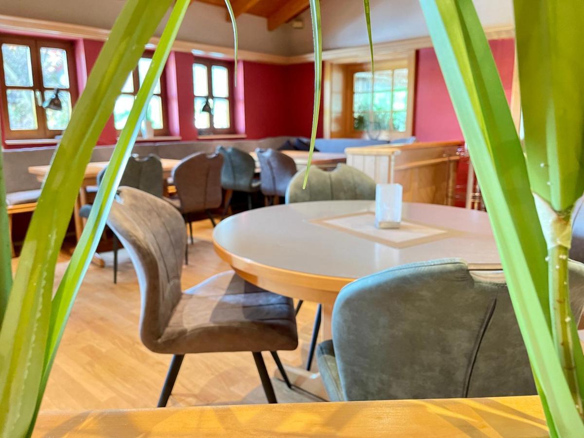 Maifeld Sport- Und Tagungshotel 베를 외부 사진