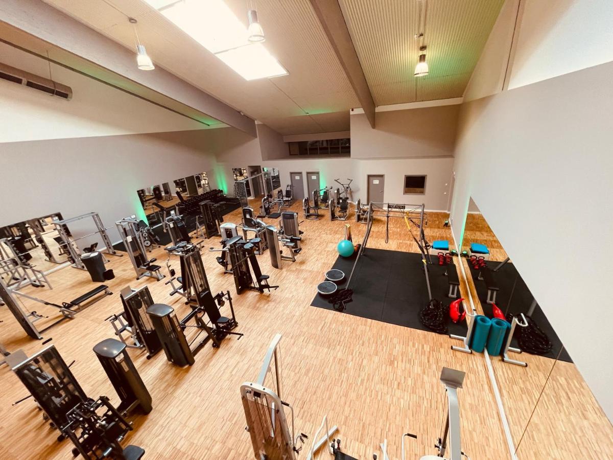 Maifeld Sport- Und Tagungshotel 베를 외부 사진