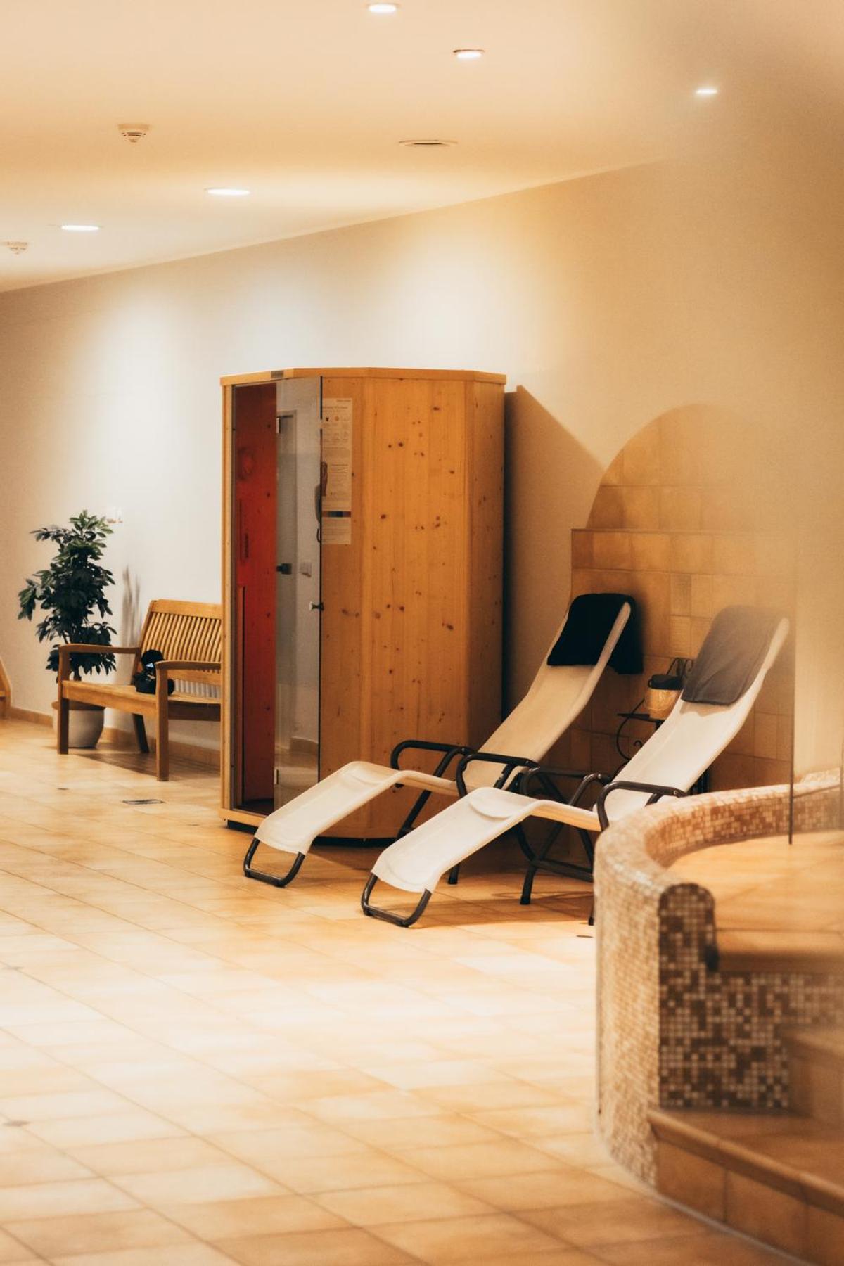 Maifeld Sport- Und Tagungshotel 베를 외부 사진