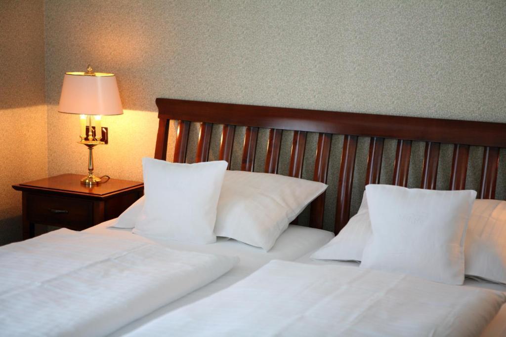 Maifeld Sport- Und Tagungshotel 베를 객실 사진