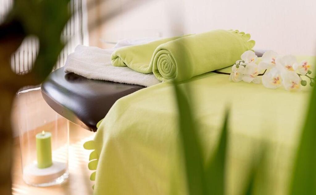 Maifeld Sport- Und Tagungshotel 베를 외부 사진