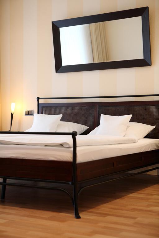 Maifeld Sport- Und Tagungshotel 베를 외부 사진