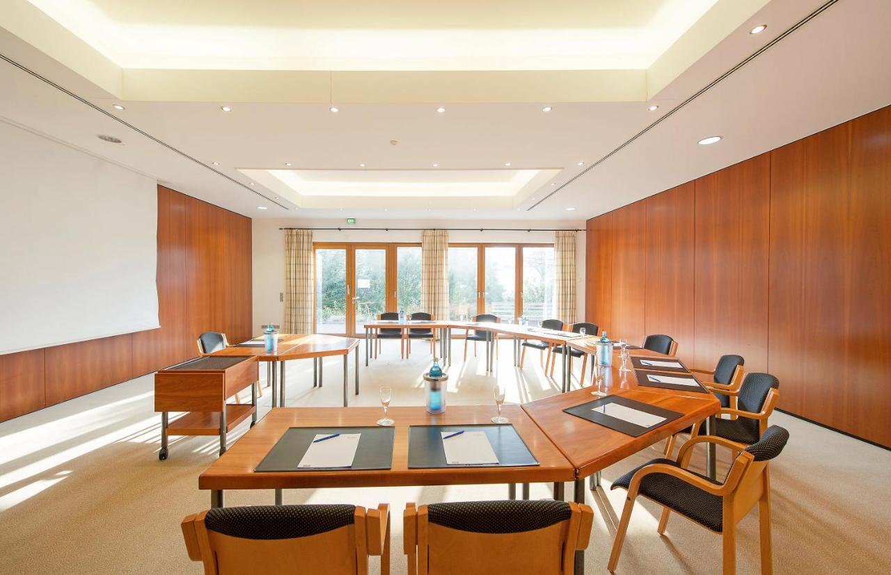 Maifeld Sport- Und Tagungshotel 베를 외부 사진
